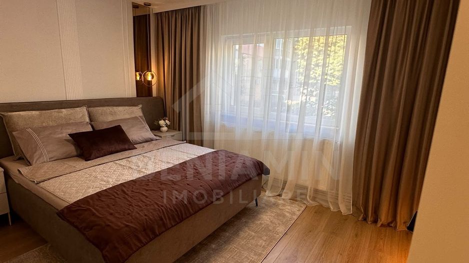 Apartament premium de vanzare 52mp Mobilat si Utilat Cartier Rovine - Poză 5