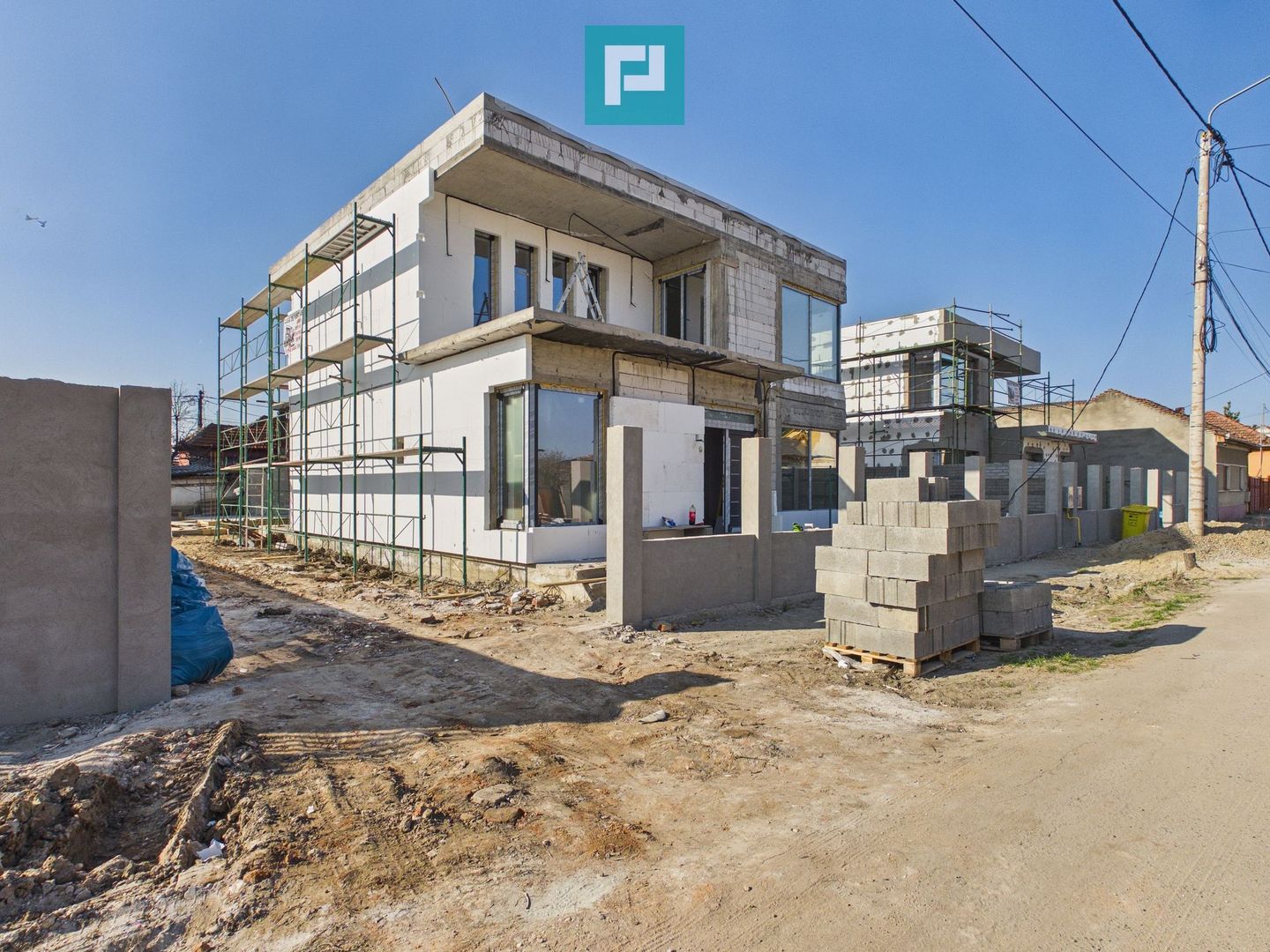 Casă deosebită în Parneava – Strada Griviței - Poză 33