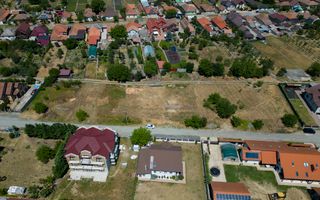 Loc de casă în Sânleani 414 mp - Poză 2