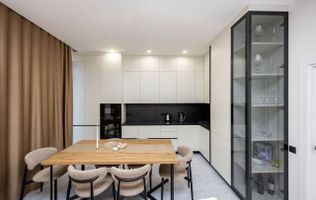 Penthouse de Lux cu Terasă și Priveliște Panoramică