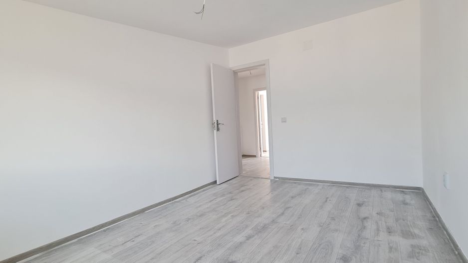 Casa finalizata intabulata in Cartier Izvor Tarlungeni Brasov - Poză 4