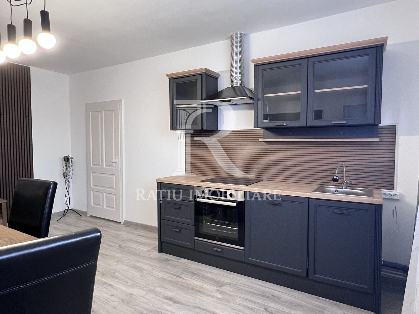 Apartament la casa cu 2 dormitoare | 85 mp utili | G. Doja | Oradea - Poză 3