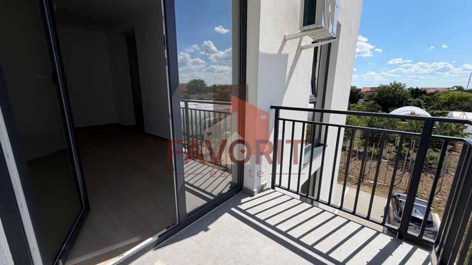 Etaj intermediar. Bloc nou cu lift.Disponibil imediat - Poză 10