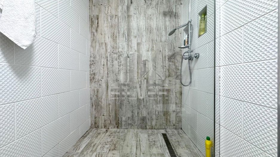 Apartament cu 2 camere+terasa de 23.6 mp/zona străzii Eroilor. - Poză 11