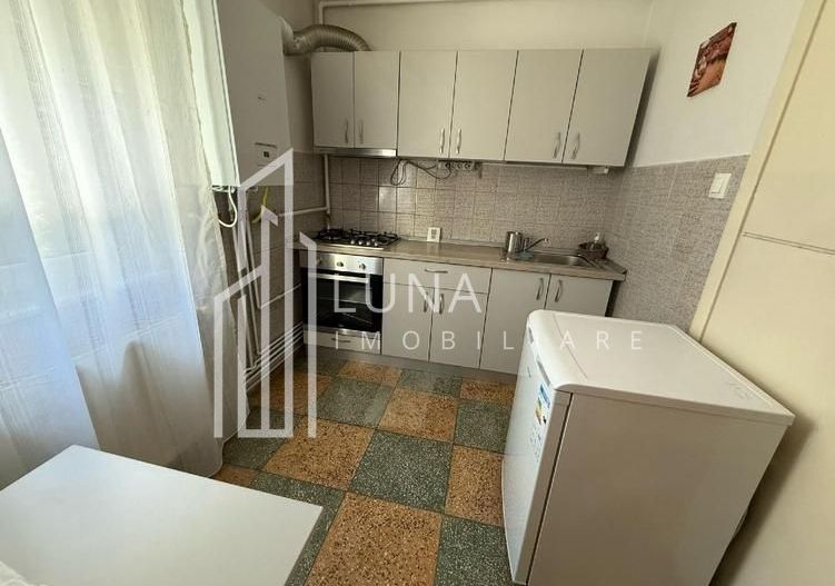 De închiriat – Garsonieră luminoasă, poziționată central - Poză 7