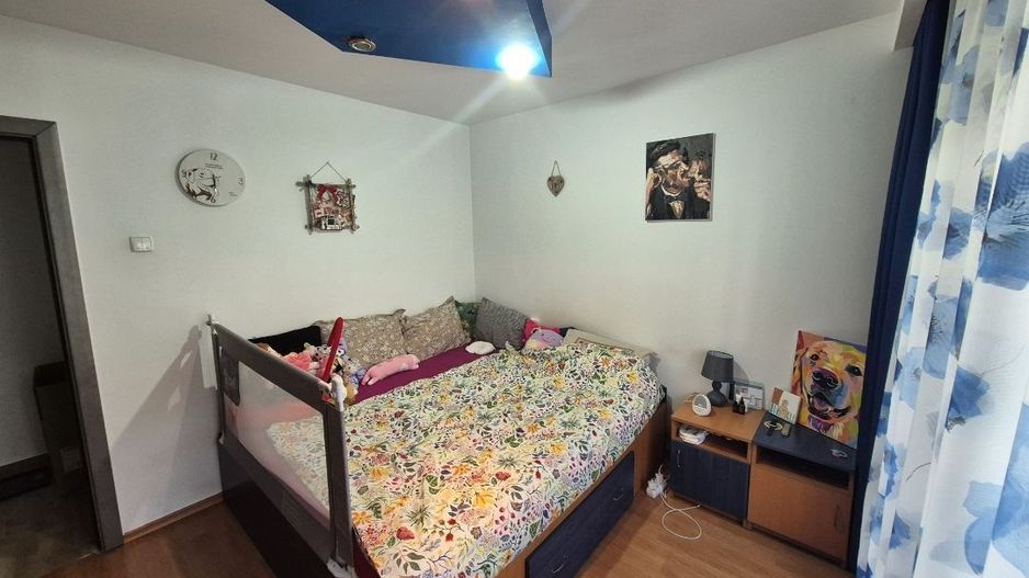 Ap decomandat 4 camere , 2 bai si 2 balcoane-zona Colentina bloc 1986 - Poză 11