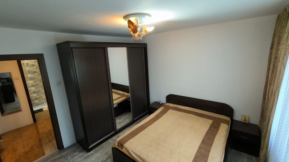 2 camere Eorii Revolutiei 2 minute metrou - Poză 2