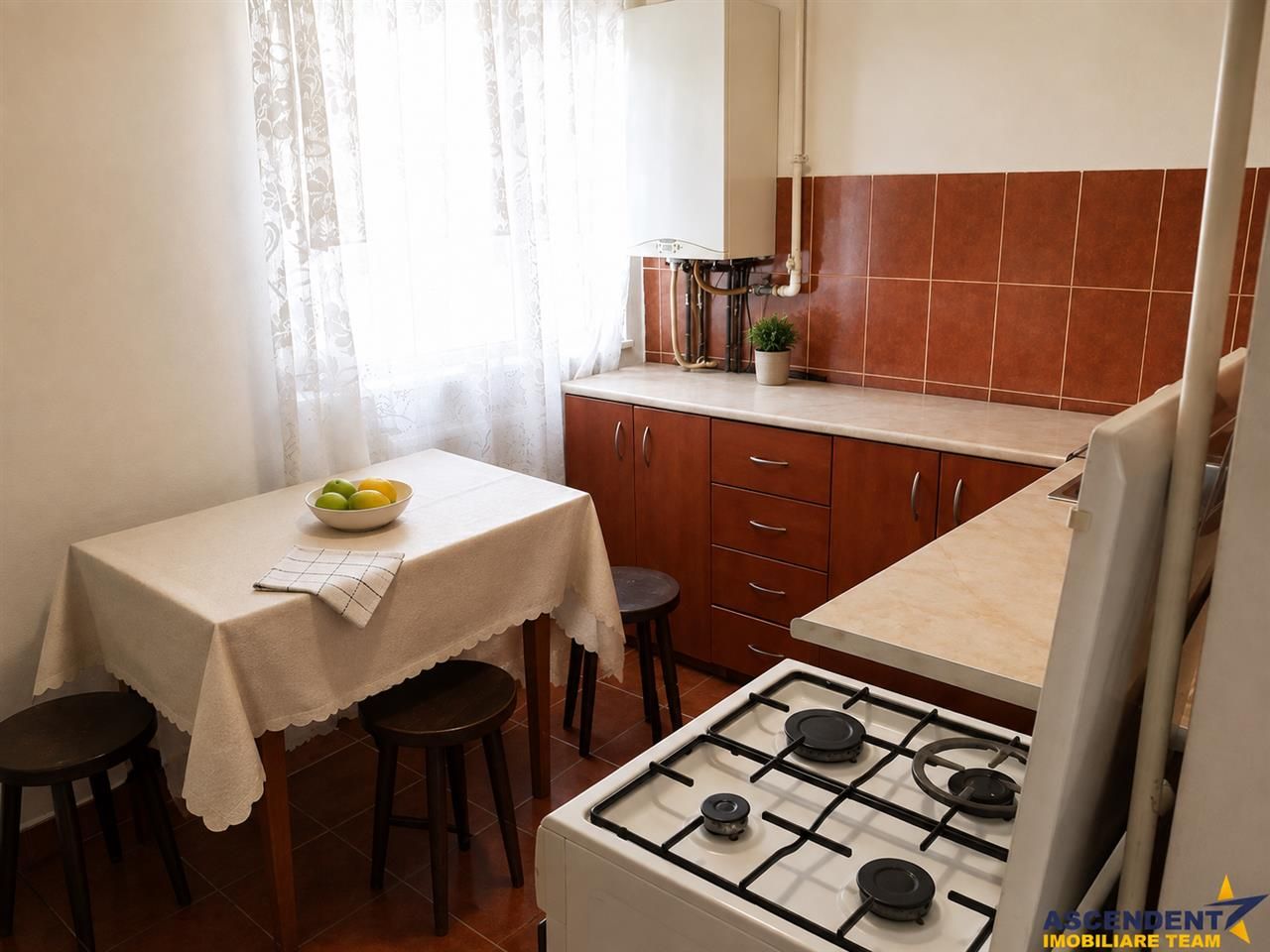 Decomandat, parter, 2 camere, Rovinari, Targu Mures - Poză 2