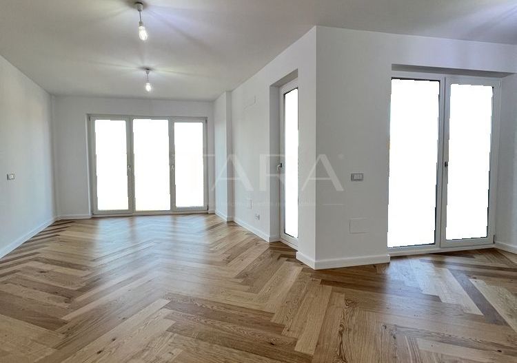 Apartament 3 camere modern, Complex Rezidential Nou. - Poză 1