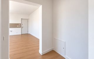 Bloc finalizat. Pozitie excelenta. Loc de parcare. Drum asfaltat. - Poză 6