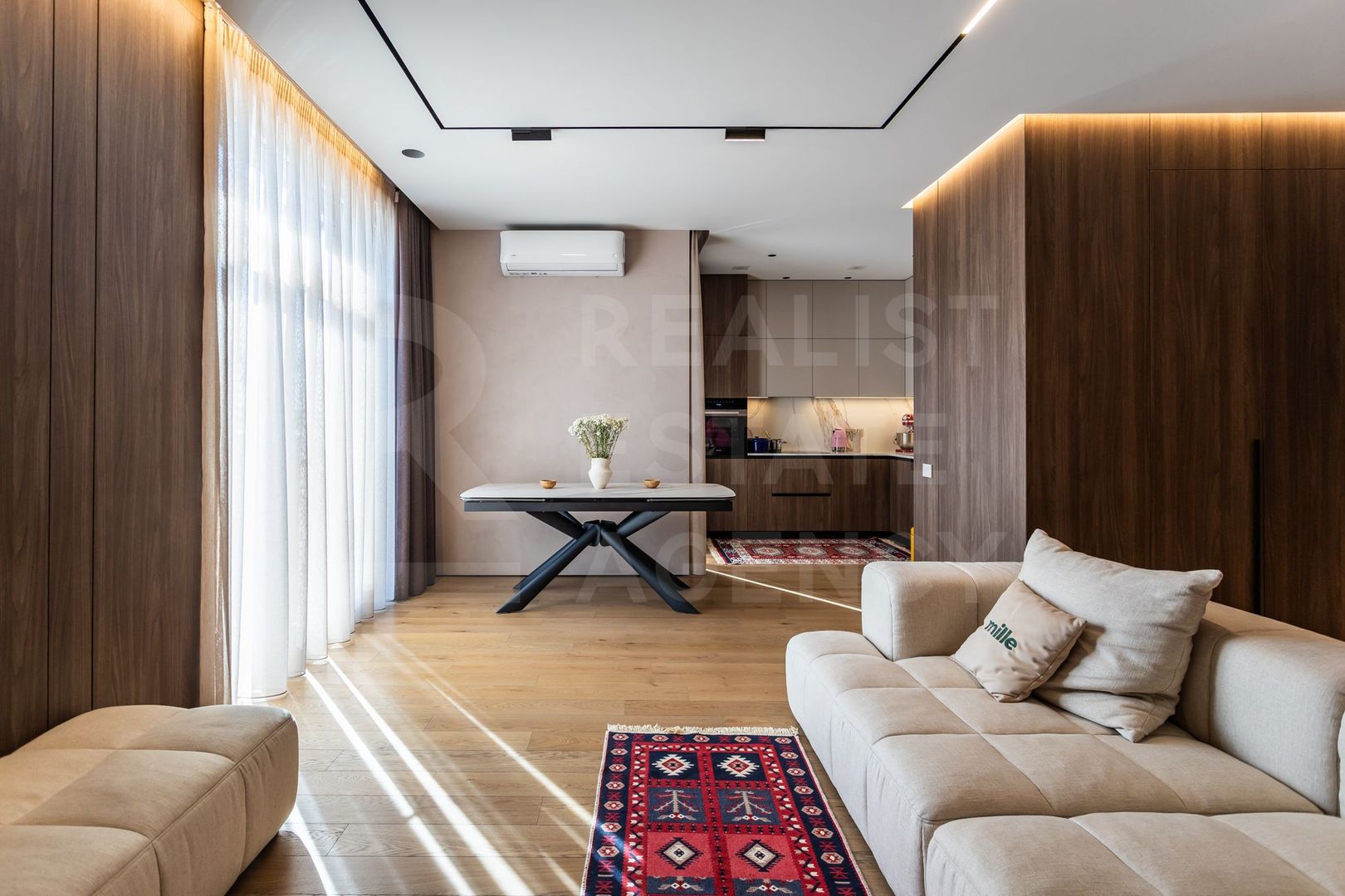 Vânzare, penthouse, 3 odăi + living , str. Onisifor Ghibu, Buiucani - Poză 5
