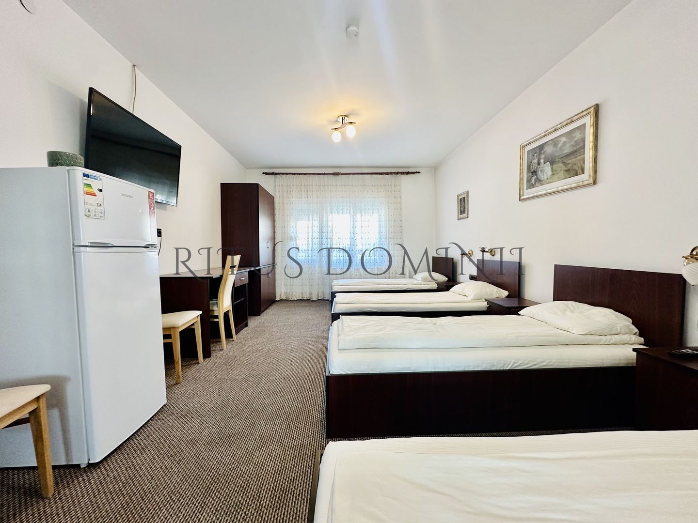 Apartament pentru 17 muncitori la Casa, Nufarul - Poză 7