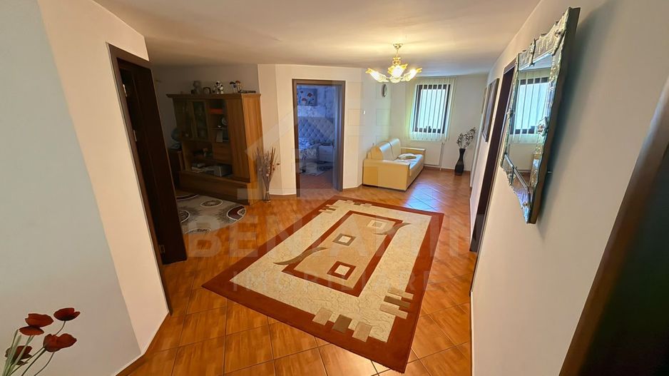 Vila-Premium-8-Camere-Teren-800mp-Panouri-6kw-Magazin-Inclus - Poză 8