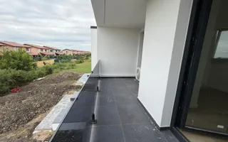Triplex in Sacalaz | Finisaje premium | 4 camere | Asfalt | 2 balcoane - Poză 15