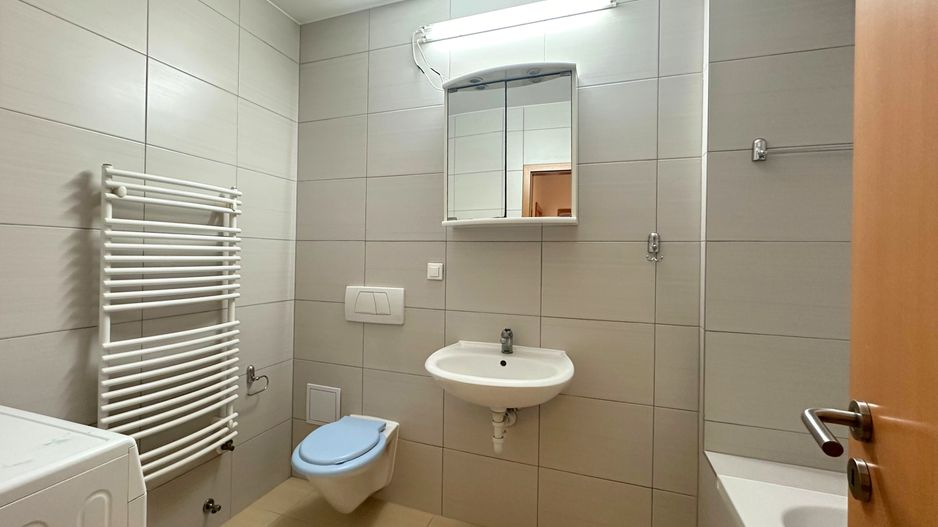 Apartament 2 camere mobilat și utilat cu vedere superbă spre Tâmpa - Poză 15