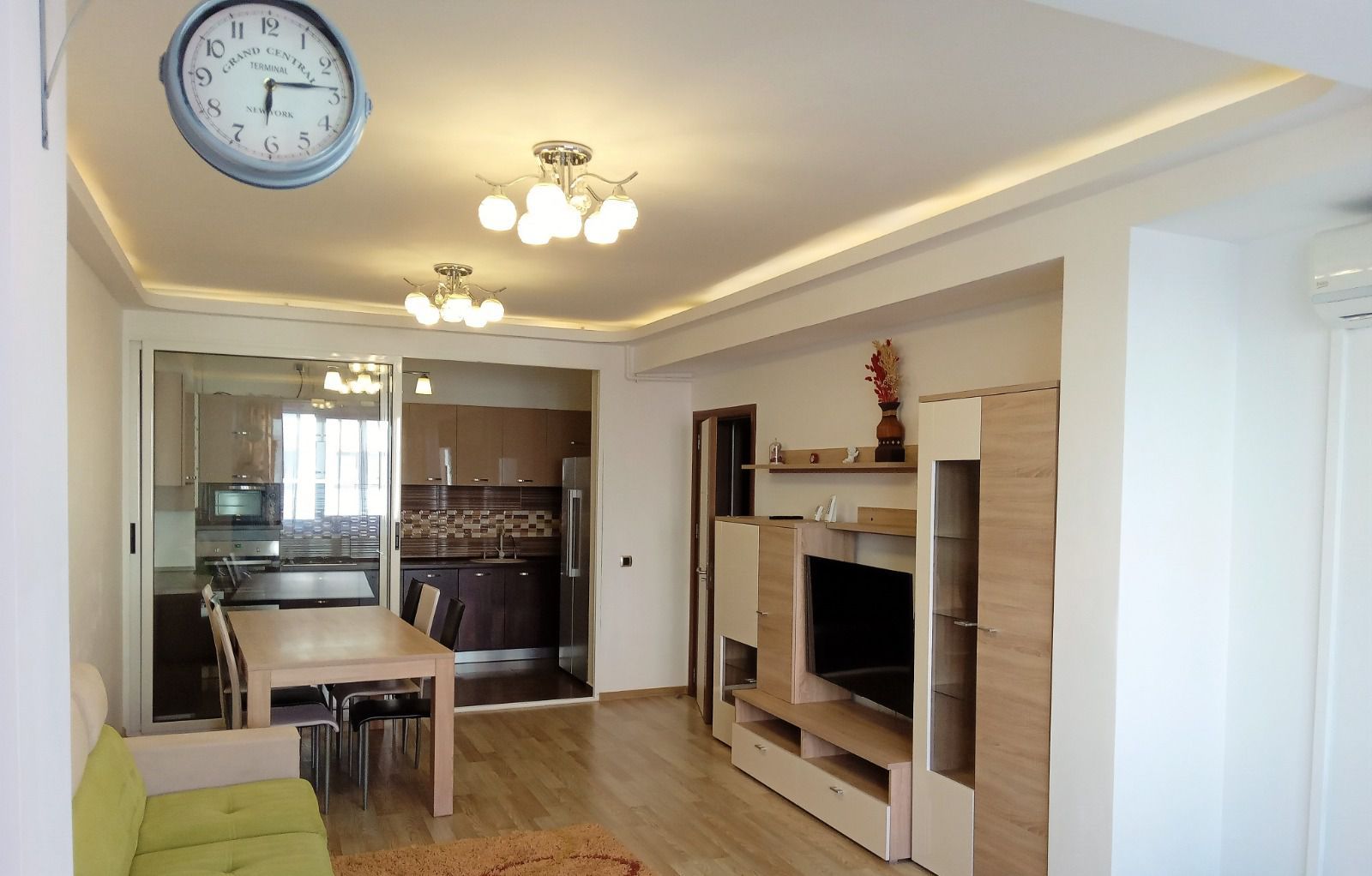 Apartament 3 camere | Tractorul | Isaran - Poză 2