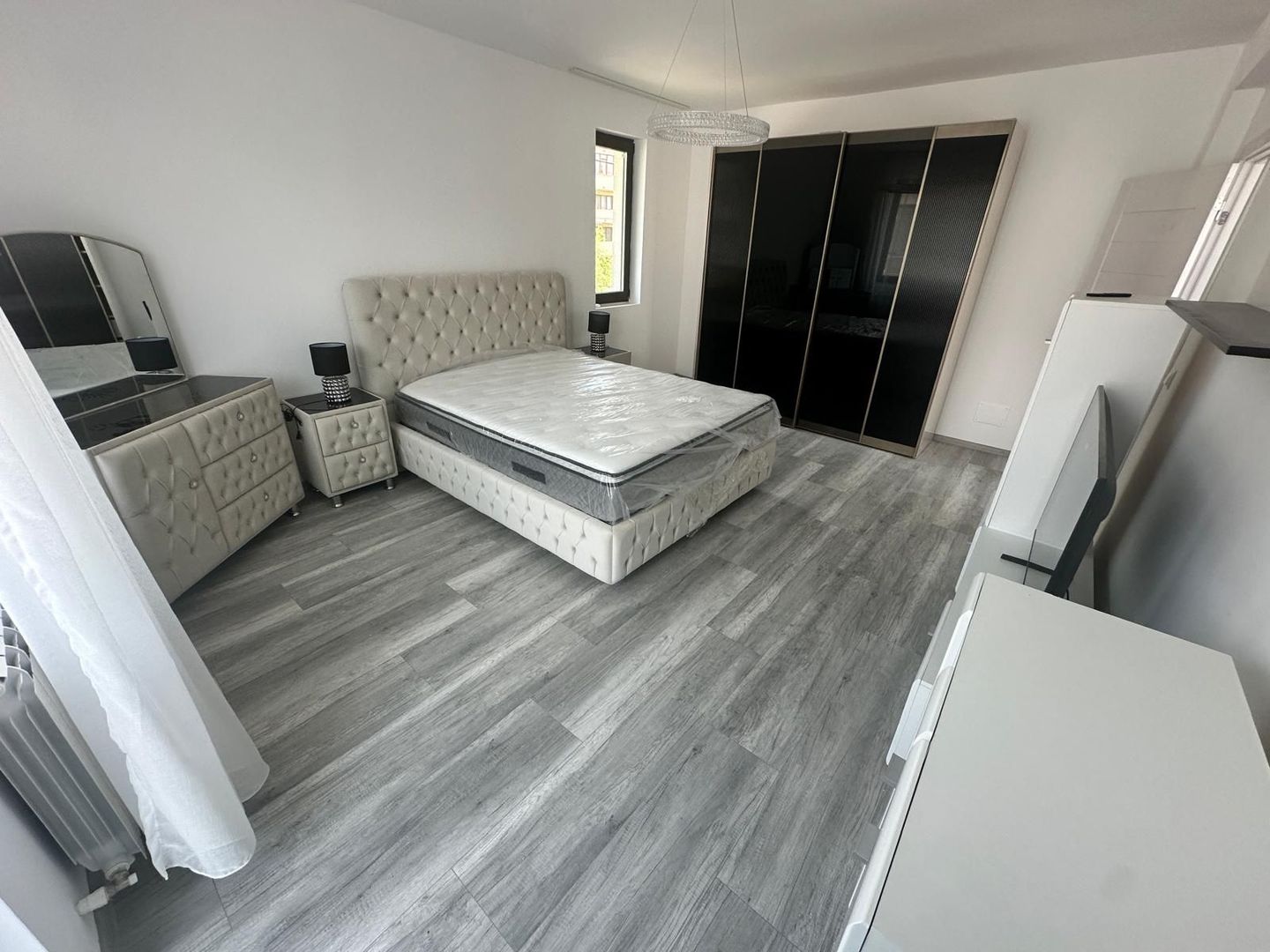 CASA DUPLEX-CARTIERUL LATIN, TOATE UTILITATILE, SUBSOL+P+ET1,COMIS 0% - Poză 9