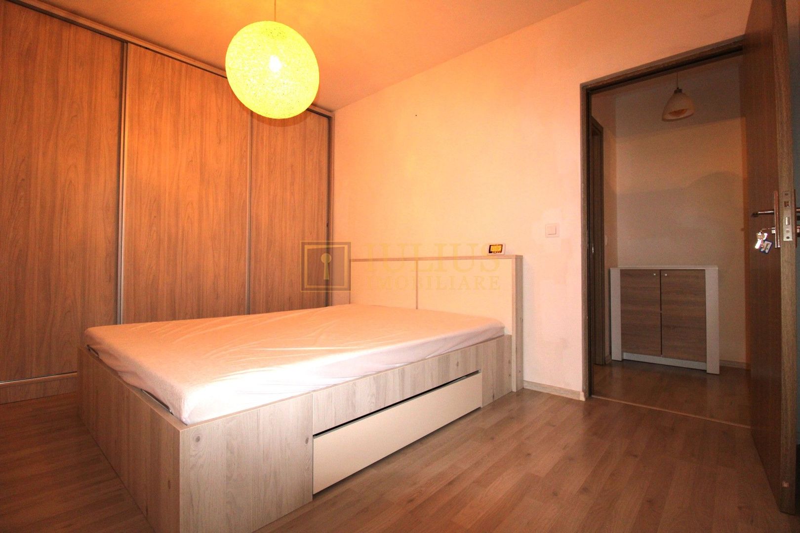 3 camere, centrala proprie - Poză 1