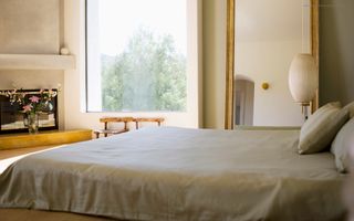 Apartament de vanzare foarte frumos pretabil pentru investitie - Poză 2