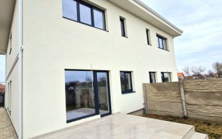 Duplex de vanzare cu 4 camere,2 bai,250 mp teren-Mosnita Veche zona Centrala. - Poză 18