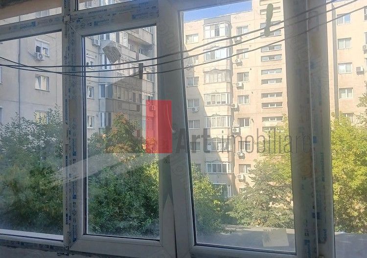 APARTAMENT 2 CAMERE BARCA - Poză 5