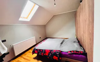 Proprietate individuala premium la intrare in Pischia - Poză 28