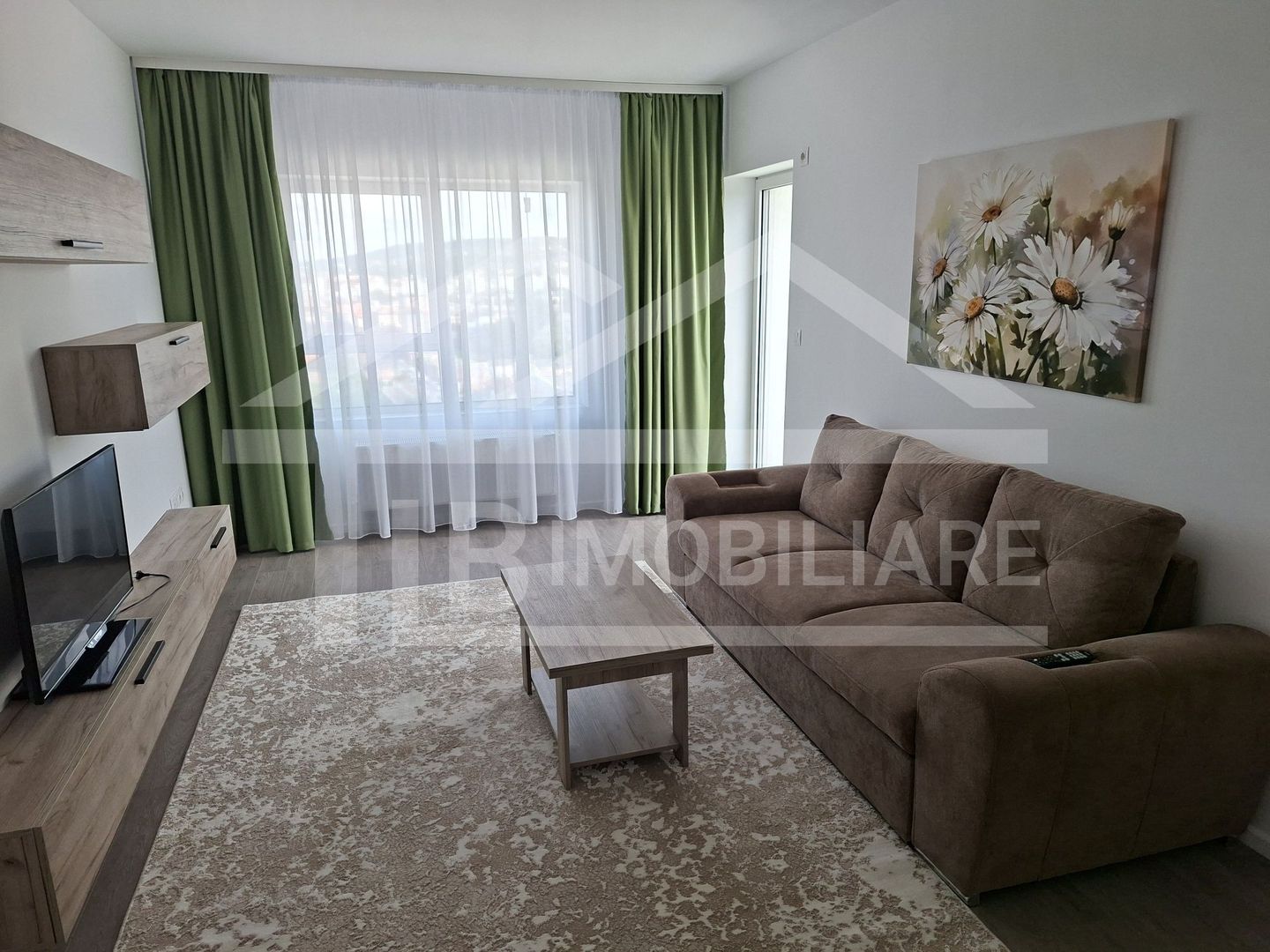 Apartament cu 2 camere, 58mp, decomandat, parcare, Zona Vivat Residence - Poză 1