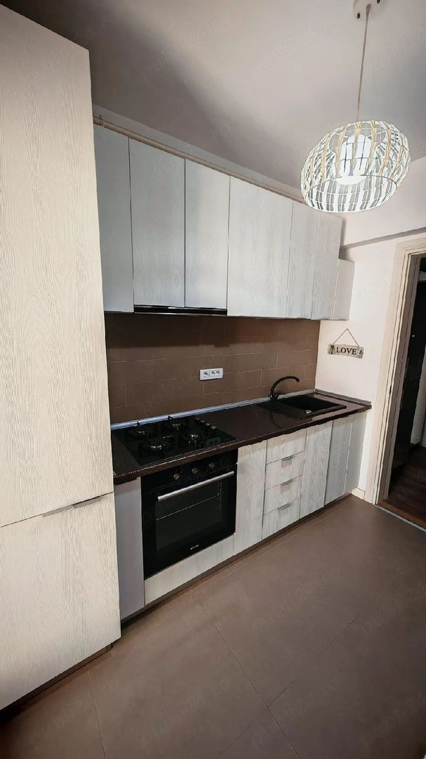 Garsoniera de inchiriat, bloc 2022, centrala,- Zona Lujerului - Poză 2