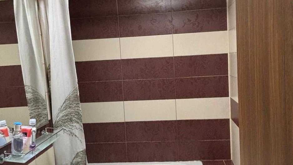 Soarelui | 4 Camere | 2 Bai | Boxa | Centrala proprie - Poză 5