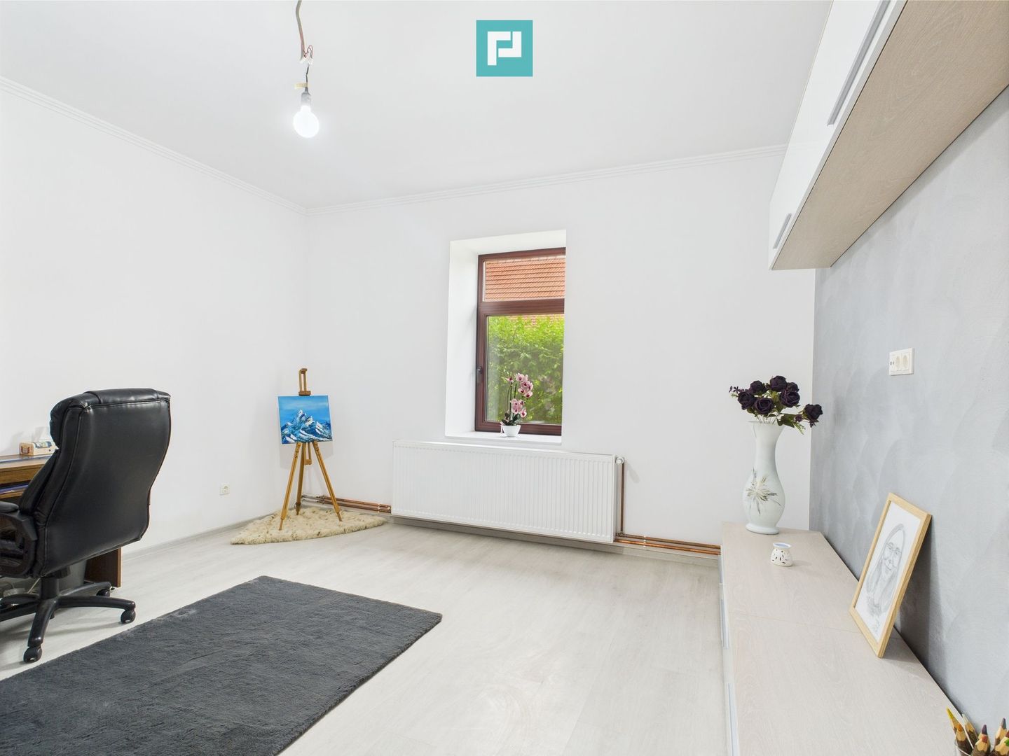 Casă Individuală cu spațiu comercial - Variaș - Poză 11