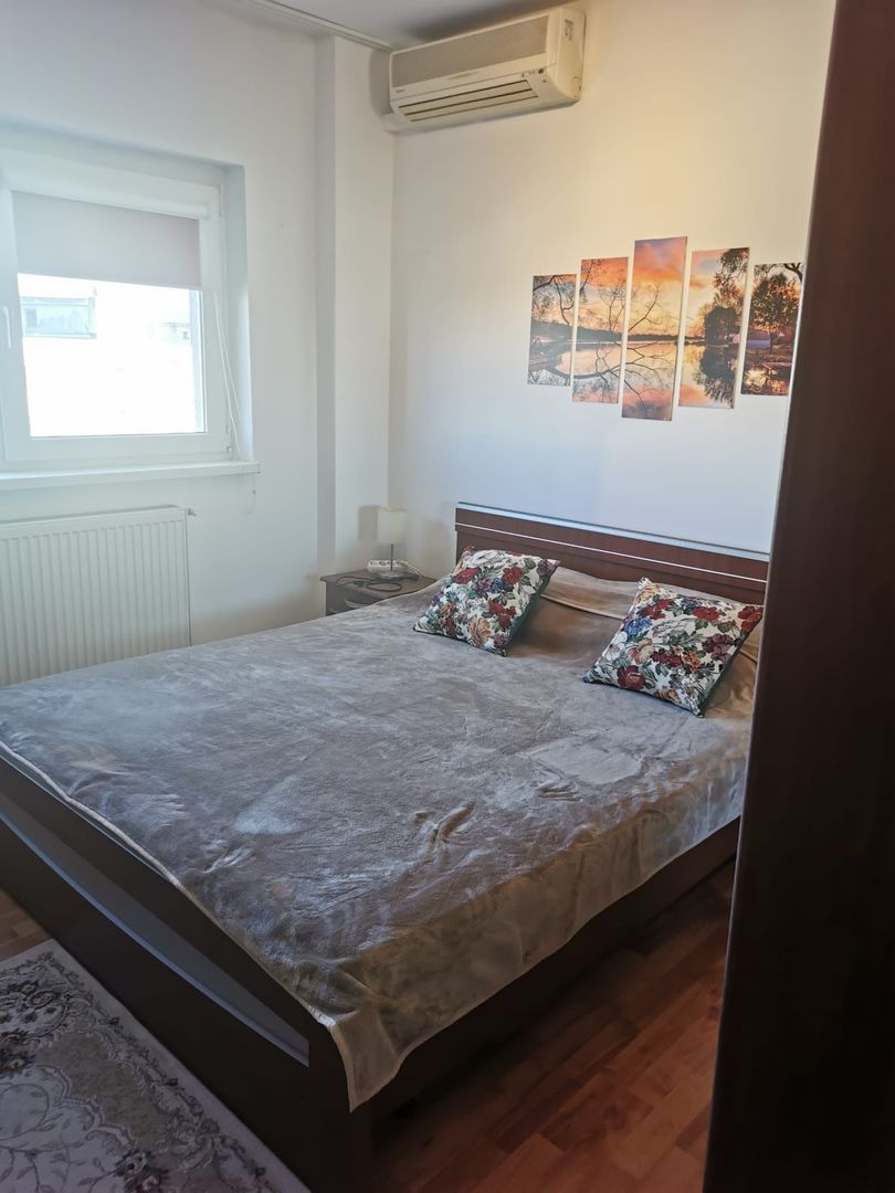 De Închiriat Apartament 2 Camere Tineretului – Vedere Superba - Poză 3