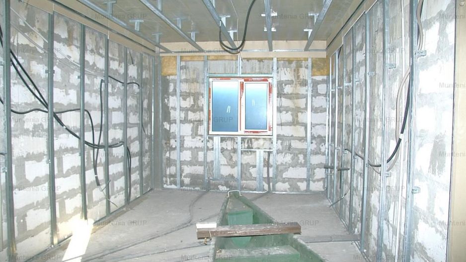 BUFTEA - central, vila D+P+E la pret de apartament - Poză 7