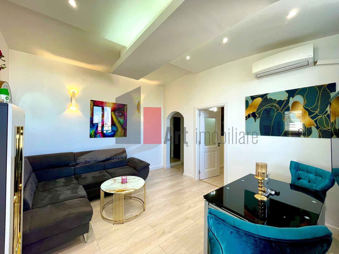 APARTAMENT DE 2 CAMERE SALA PALATULUI - Poză 6