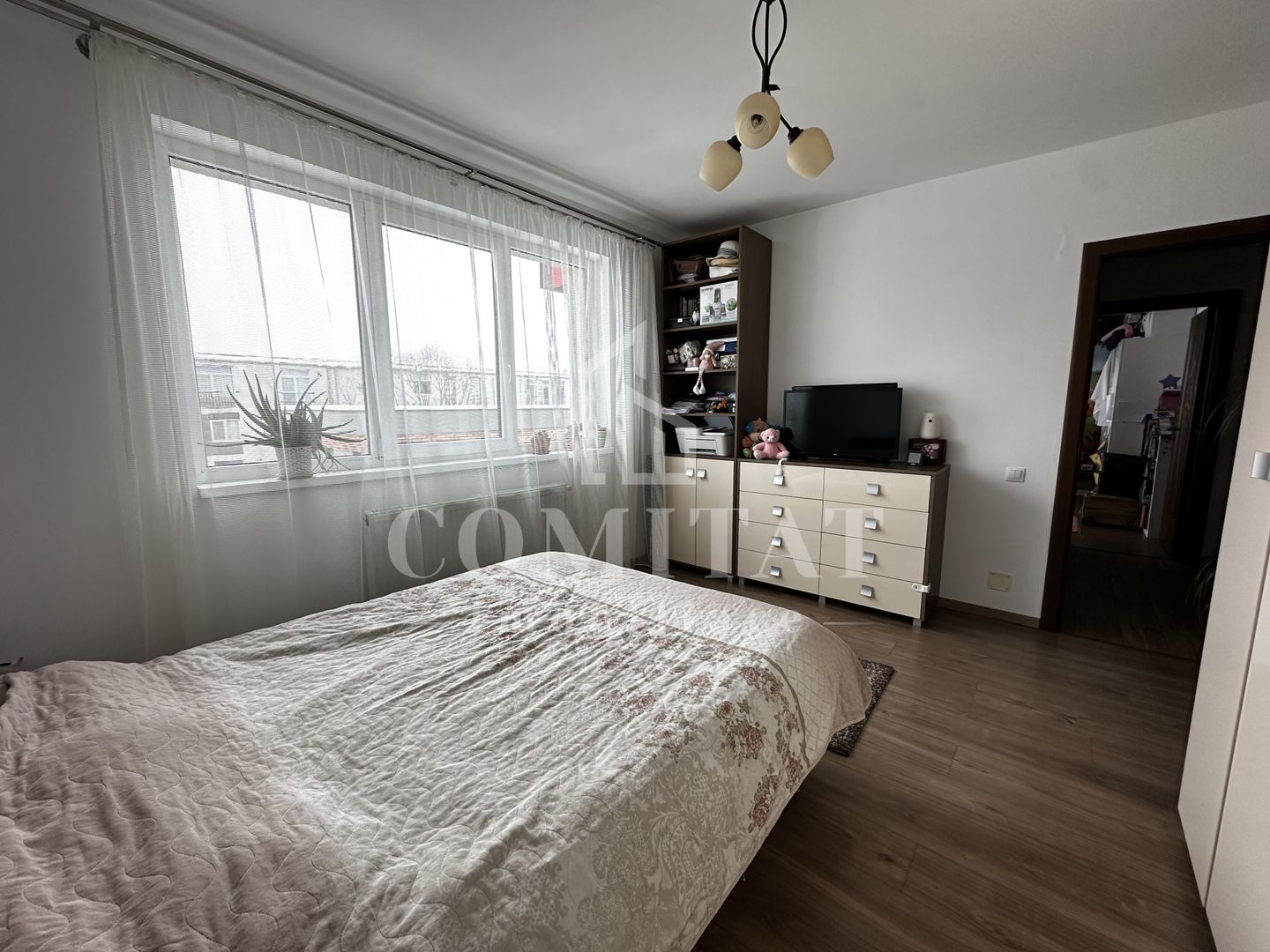 Apartament 3 camere | Etaj intermediar | Zona Str Somesului - Floresti - Poză 10