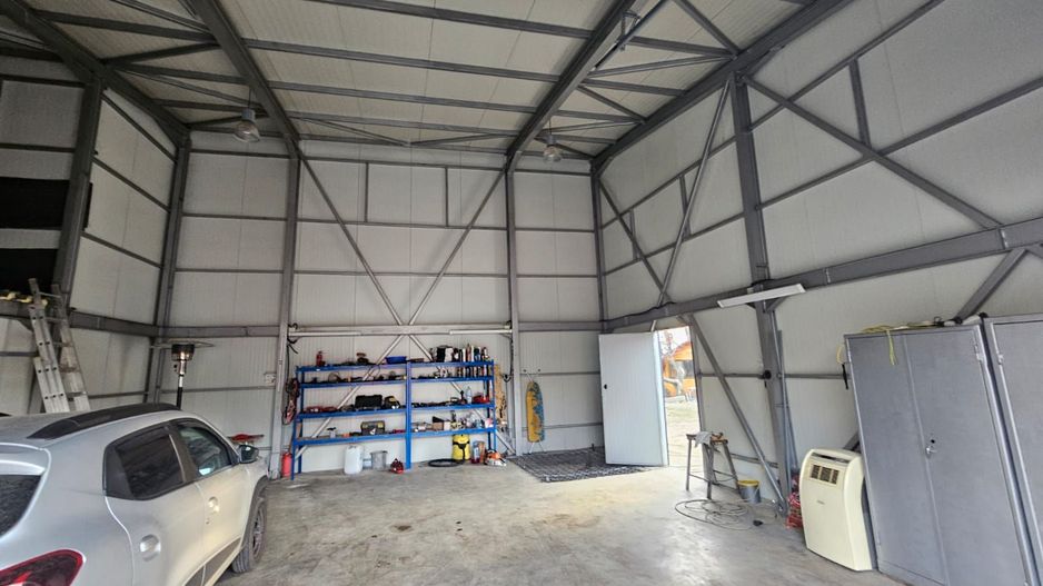 Inchiriere Hala noua, 70 mp Razboieni - Poză 1