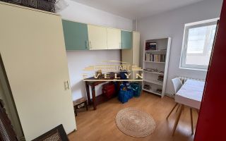 Apartament 4 camere  | Etaj 1 | Zona Școala Nr. 6 – Str. Bucovina - Poză 8