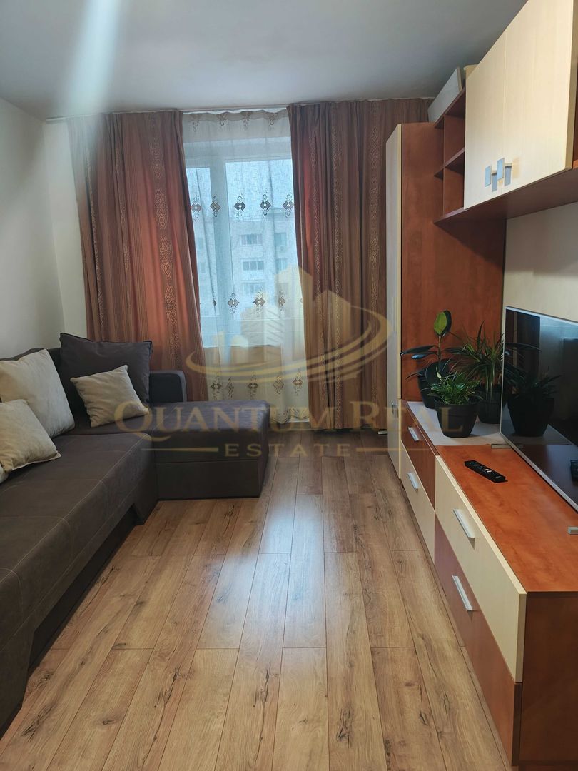 Vând apartament 2 camere  Renovat -Titan - Poză 1