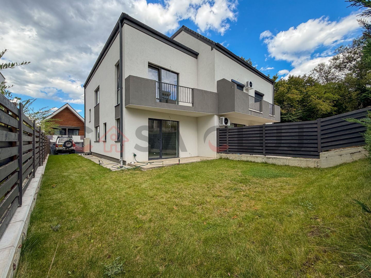 Casa noua, 4 camere, strada inchisa, zona Campului! - Poză 1