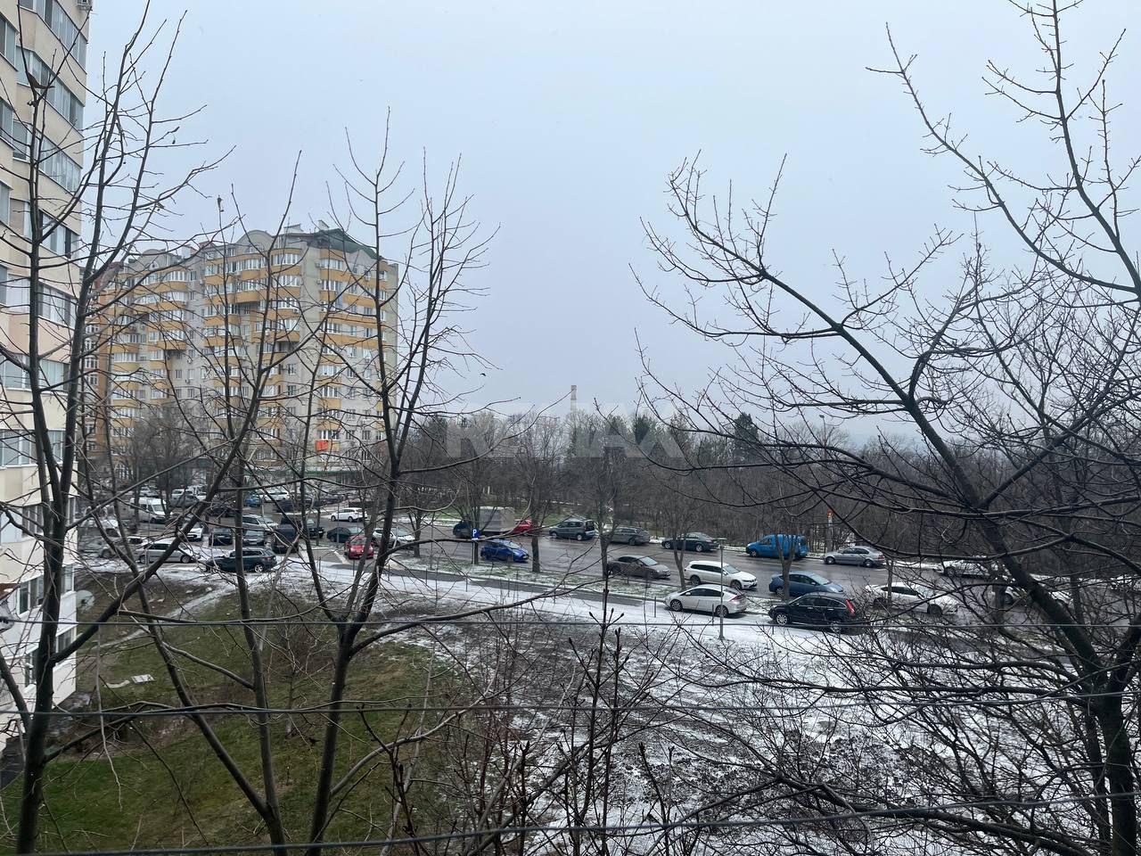 Apartament cu 3 camere, Ciocana - Poză 12