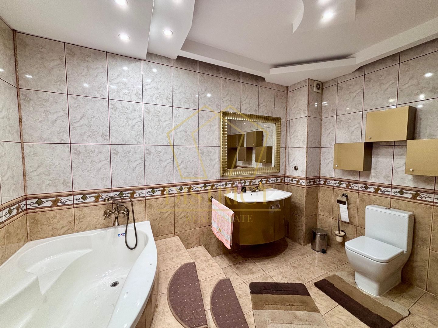 COM 0% Casa individuala spatioasa, piscina, garaj, anexe | Iosefin - Poză 20