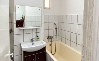 Garsoniera zona Sagului etaj 4 cu acoperis - Poză 5