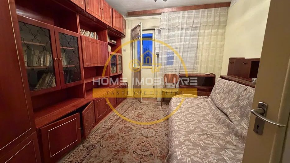 Apartament cu 3 camere/ 64 mp/ zona Tatarasi - Poză 2