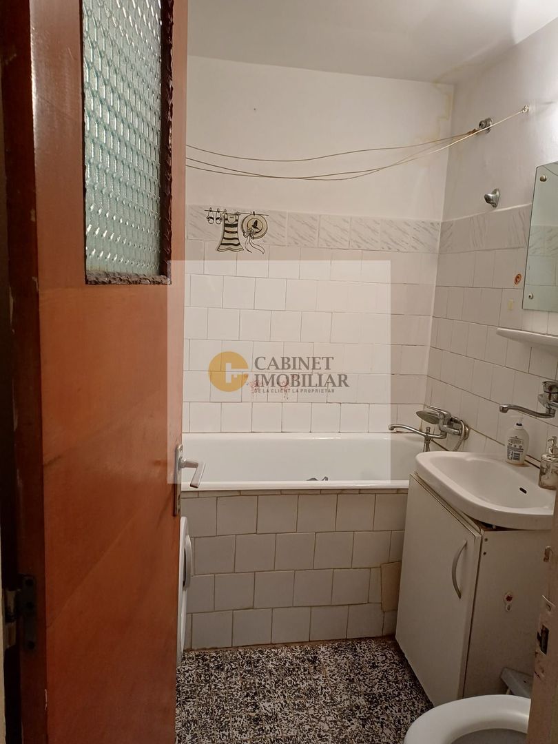 2 Camere - 50MP | Decomandat | 1983 | 5/8 | M Crangasi la 10 minute - Poză 8