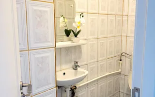 Apartament cu 3 camere in zona Crangasi - Poză 12