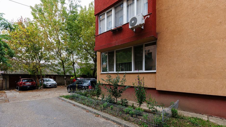 Garaj cu teren in proprietate de 91 mp | CF individual | Lipovei, Haga - Poză 9