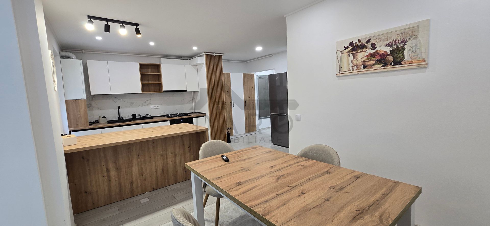 Apartament cu 3 camere Tudor etaj 2 prima închiriere - Poză 3