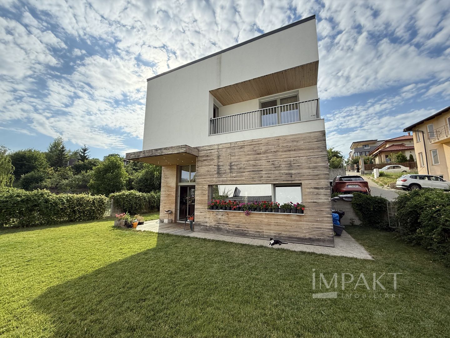 Anunț Imobiliar de Vânzare: Casă Individuală Superbă în Cartierul Borhanci! - Poză 1