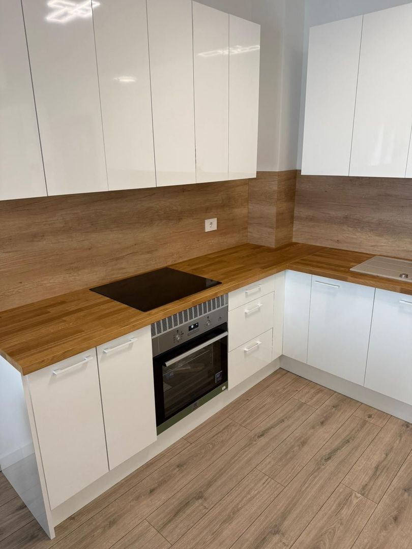 Apartament 2 camere la parter inalt de vanzare in Prima Arena - Poză 4