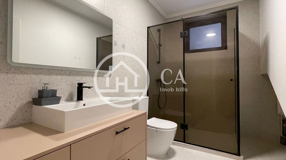 Casa LUX cu 5 camere de inchiriat in zona Iosia, Oradea - Poză 13