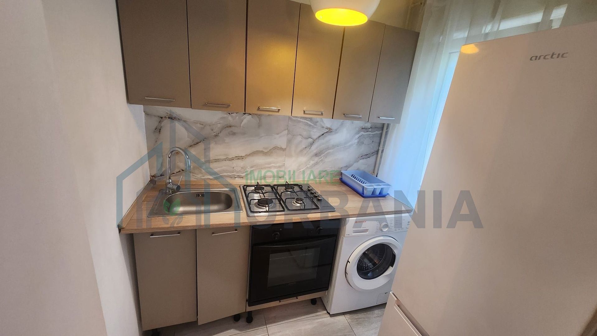 Apartament 2 camere de închiriat, Podu Roș, Iași – mobilat și utilat, etaj 1 - Poză 5